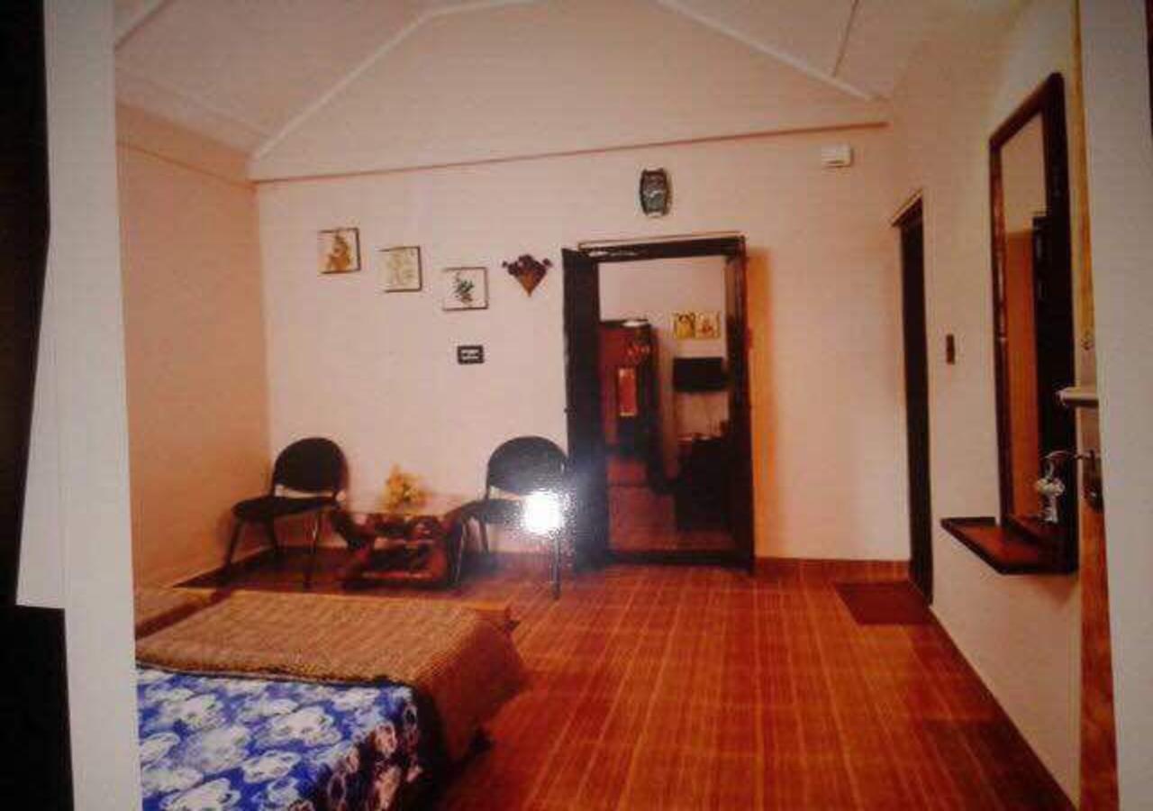 Wanders In Travel Company Hotel Мадикери Екстериор снимка